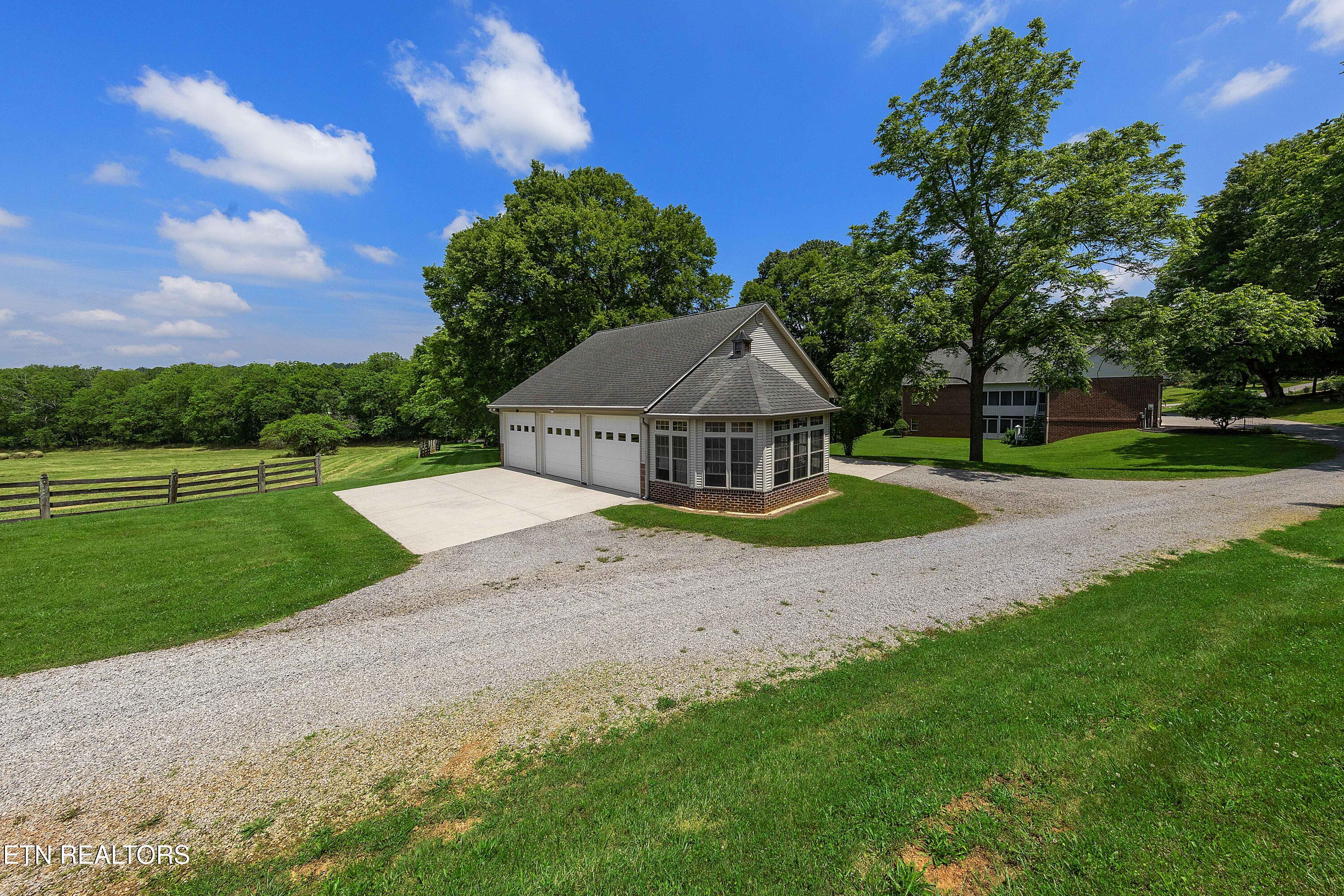 2939 River Road Loudon, TN 37774 - Photo 48 of 54 L40A6304