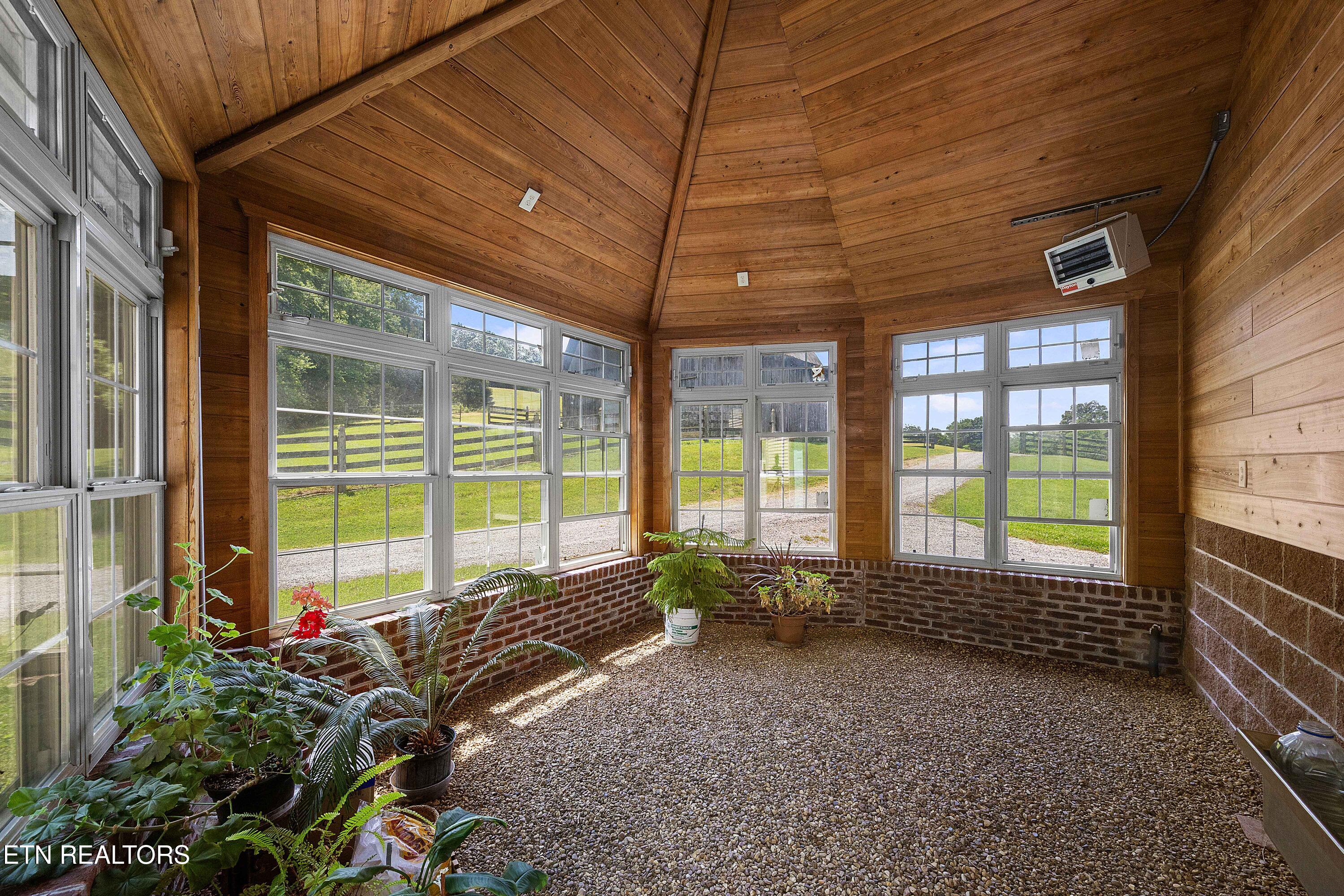 2939 River Road Loudon, TN 37774 - Photo 7 of 54 L40A6295