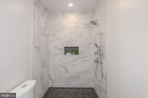 $525,000 | 933 N Street Northwest, Unit 202, Washington, DC 20001