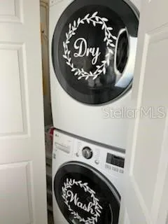 a close up of a washer and dryer