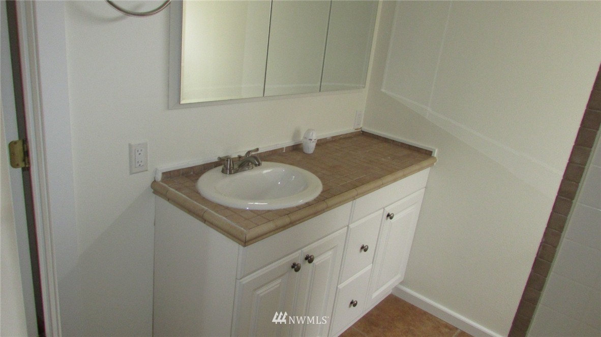 3719 Chrisella Road East Edgewood, WA 98372 - Photo 17 of 25 Gallery Image 17