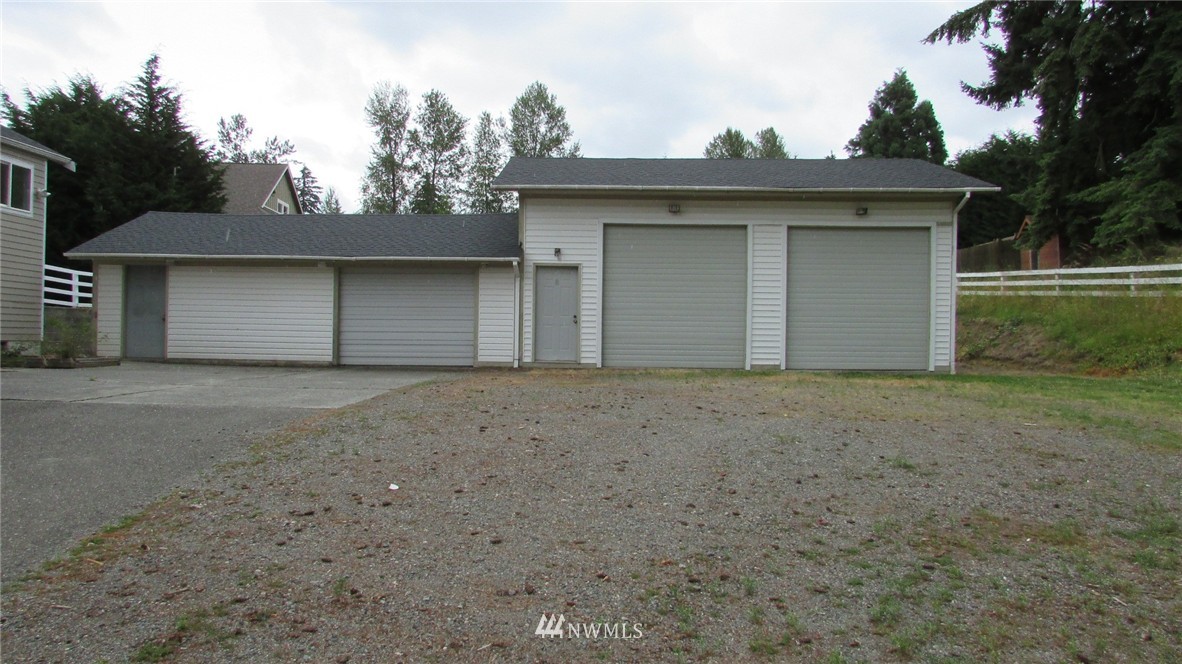 3719 Chrisella Road East Edgewood, WA 98372 - Photo 7 of 25 Gallery Image 7