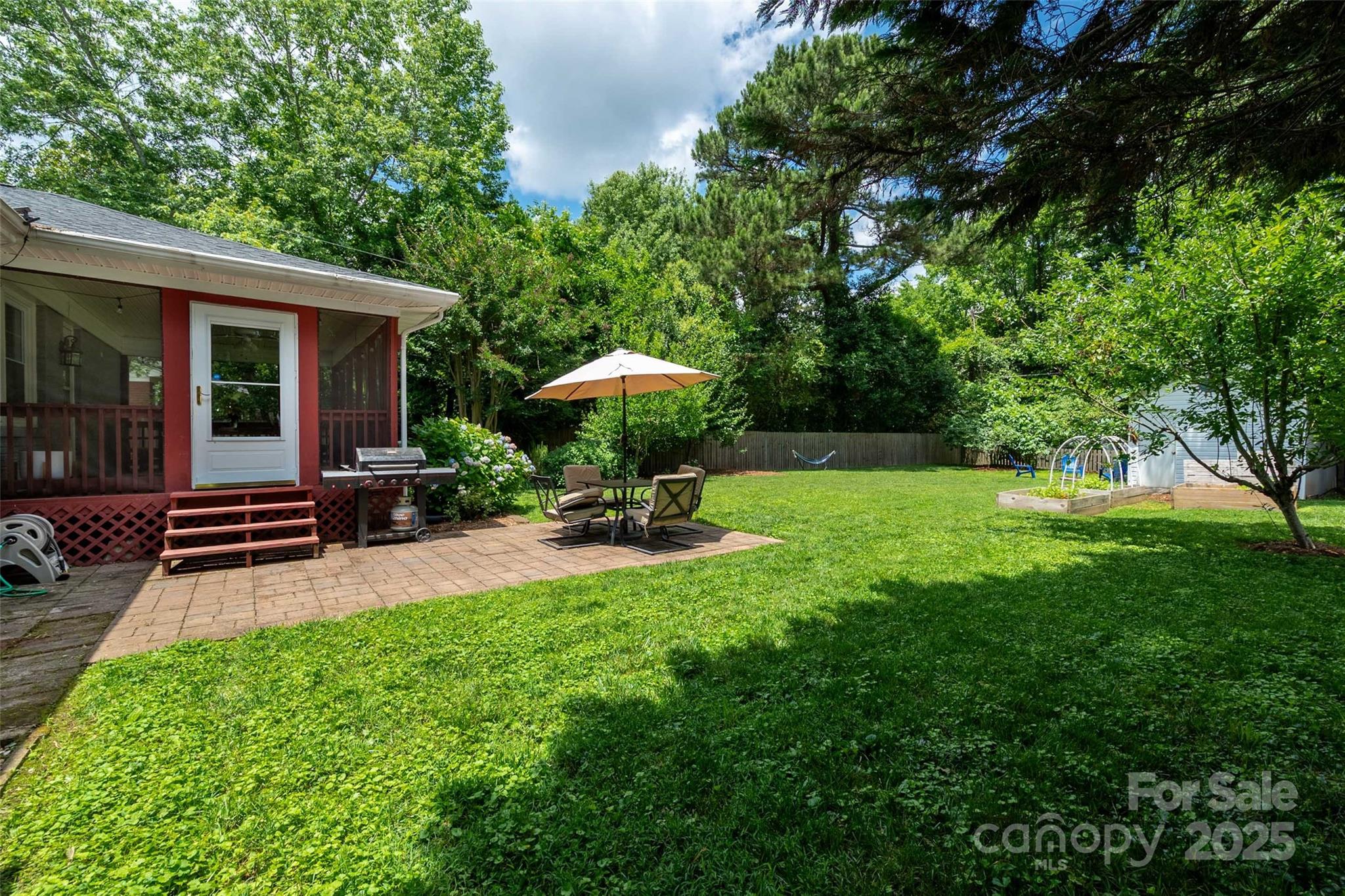 3531 Enfield Road Charlotte, NC 28205 - Photo 15 of 34 Gallery Image 15