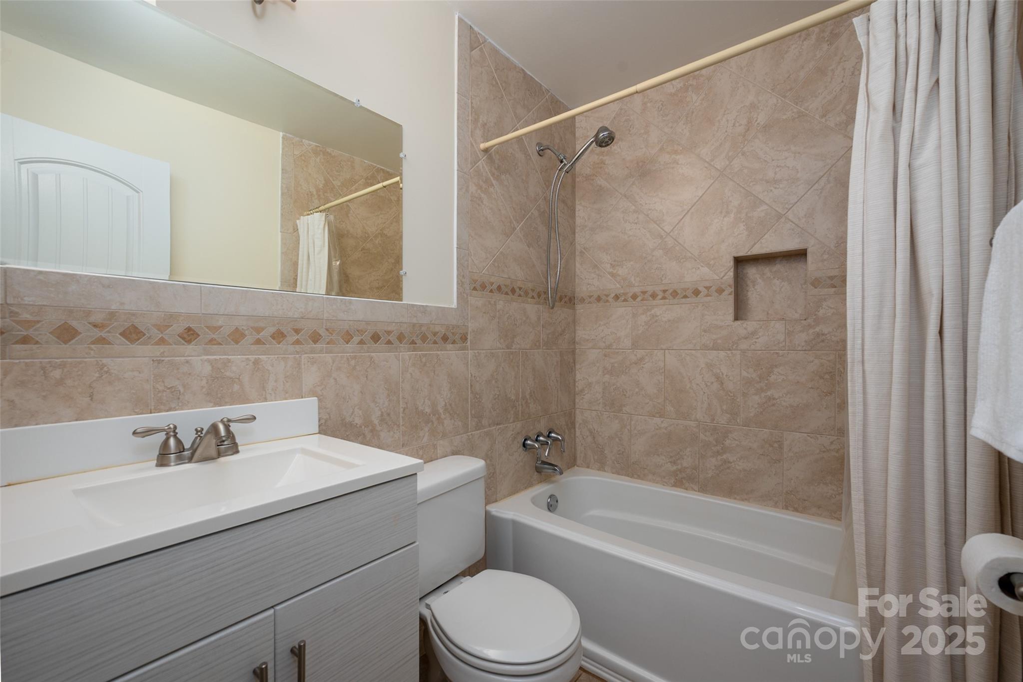 3531 Enfield Road Charlotte, NC 28205 - Photo 25 of 34 Gallery Image 25