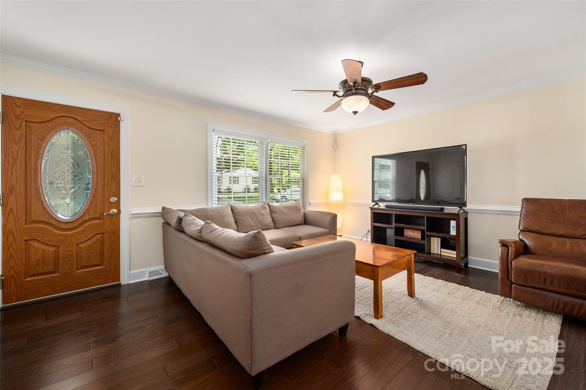 3531 Enfield Road Charlotte, NC 28205 - Photo 3 of 34 Gallery Image 3