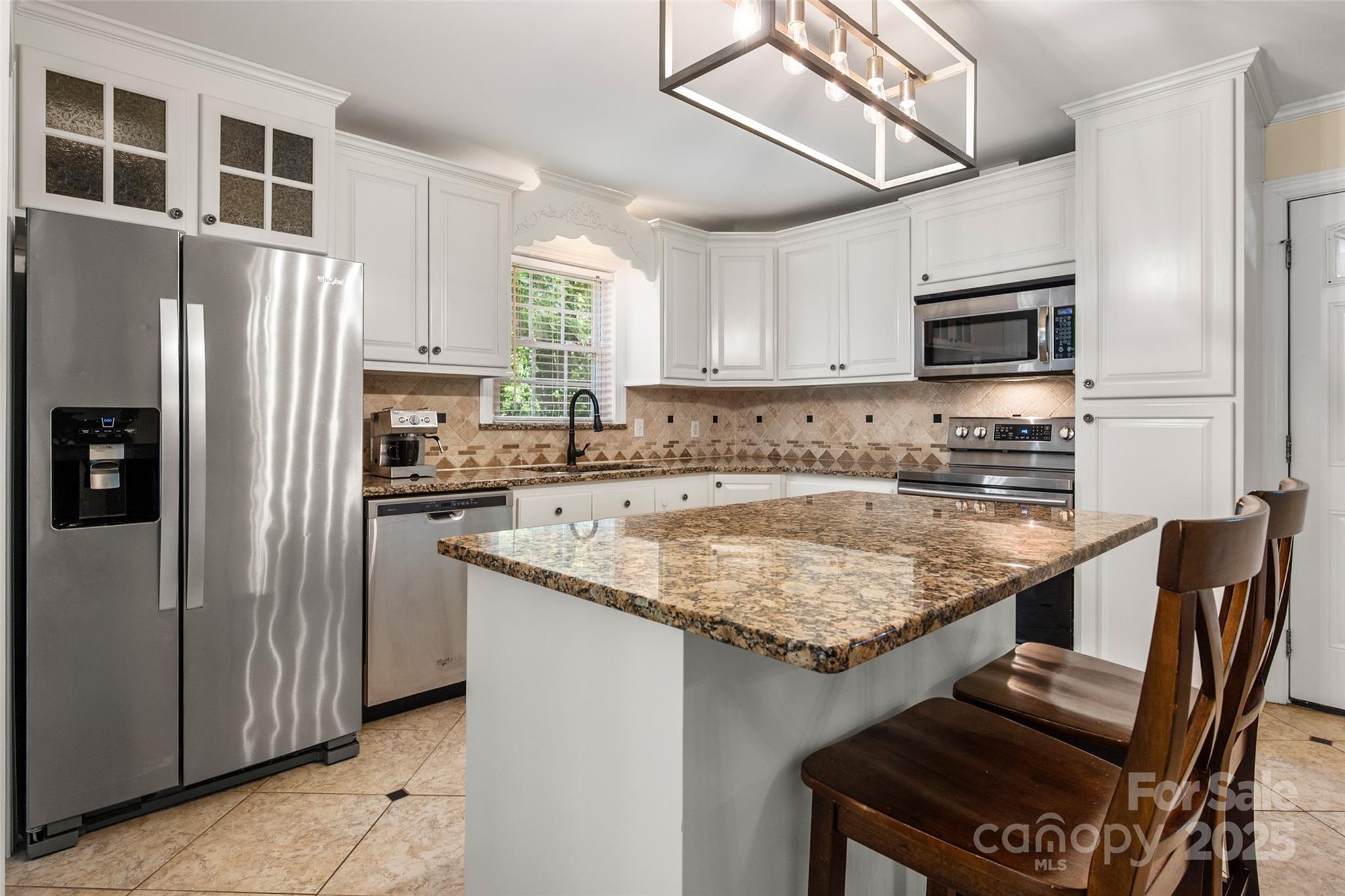 3531 Enfield Road Charlotte, NC 28205 - Photo 8 of 34 Gallery Image 8