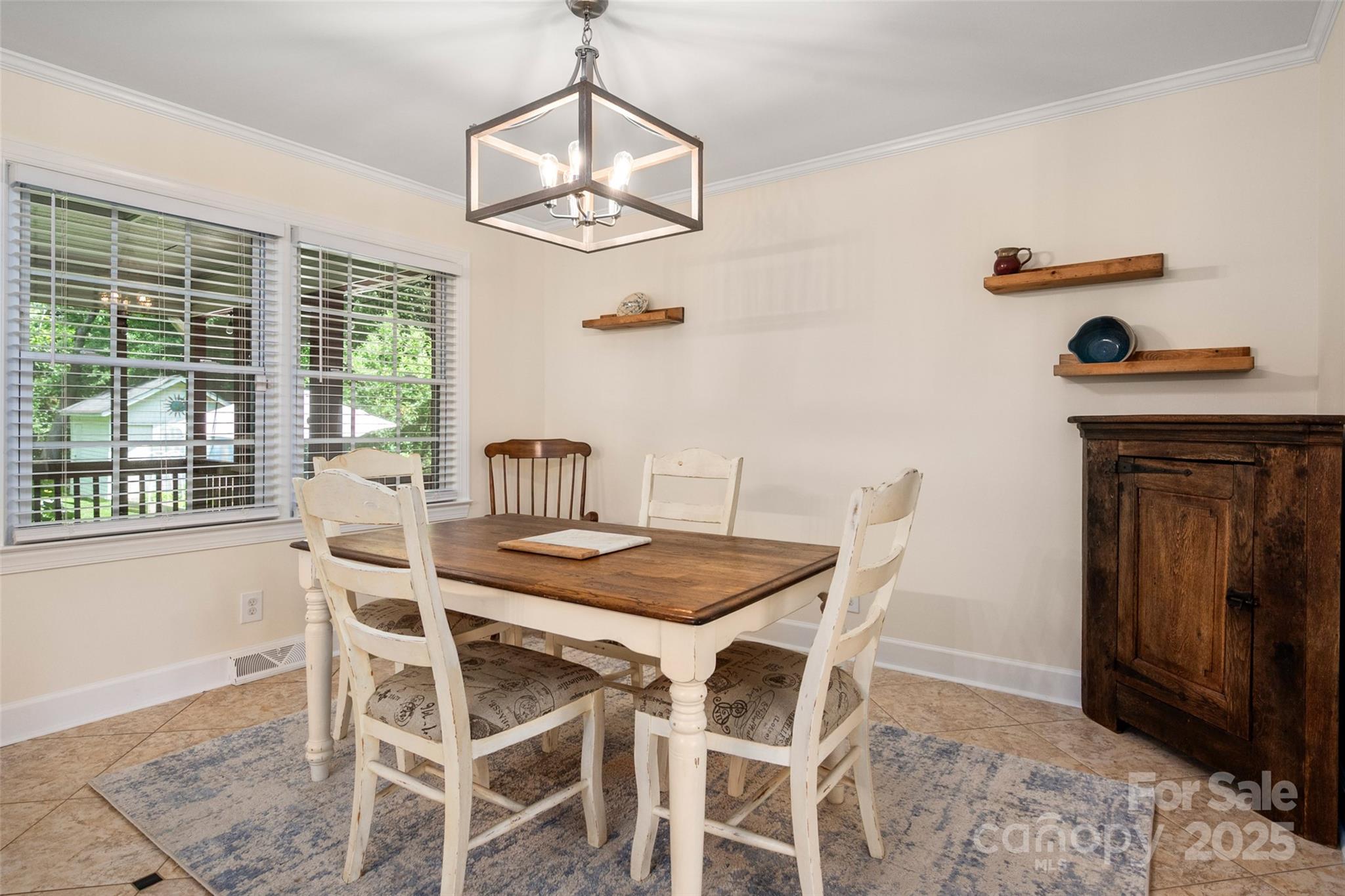 3531 Enfield Road Charlotte, NC 28205 - Photo 10 of 34 Gallery Image 10