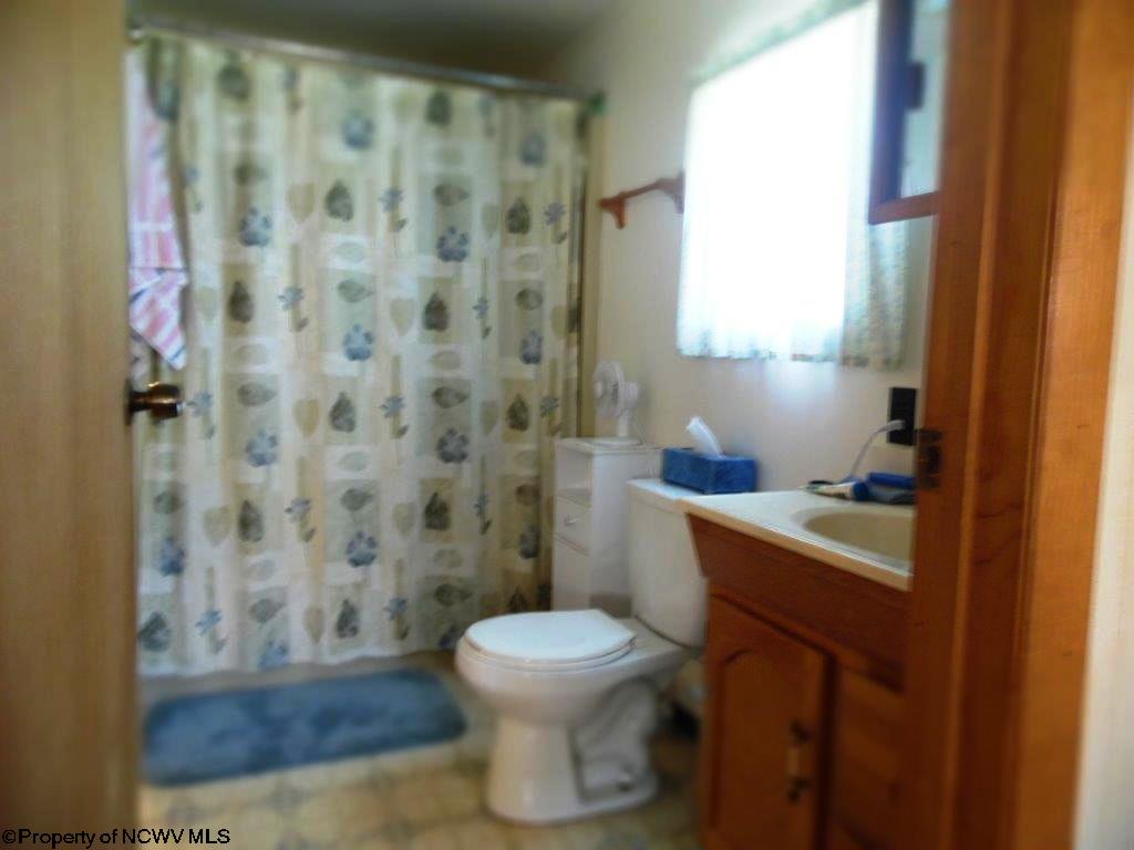 447 Simpson Run Road Weston, WV 26452 - Photo 9 of 20 Gallery Image 9
