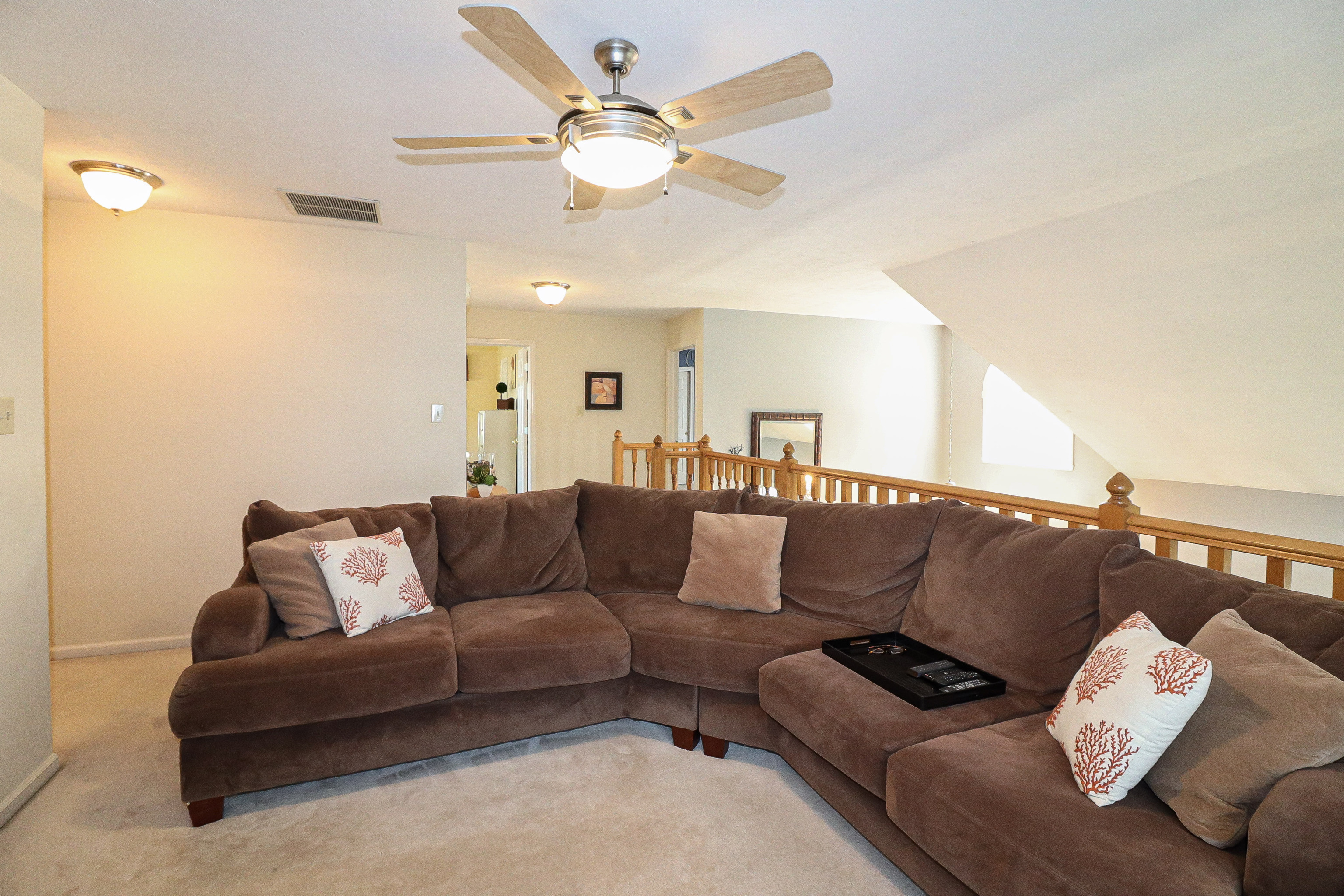 10784 Thistle Ridge Fishers, IN 46038 - Photo 16 of 42 Gallery Image 16