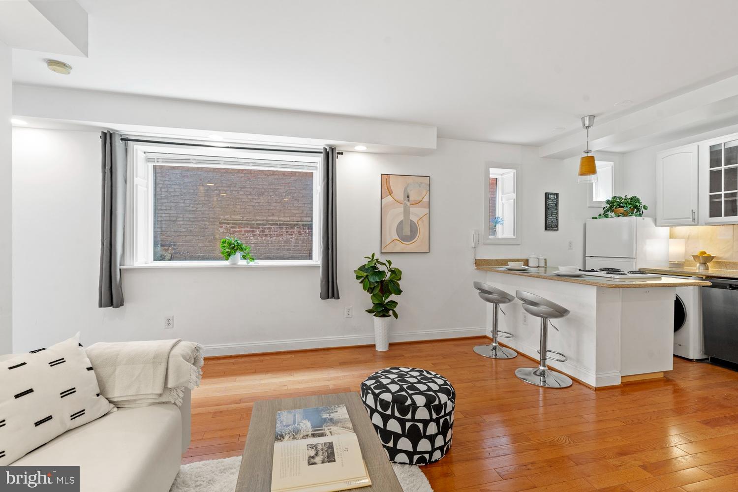 1125 12th Street Northwest, Unit 21 Washington, DC 20005 - Photo 5 of 23