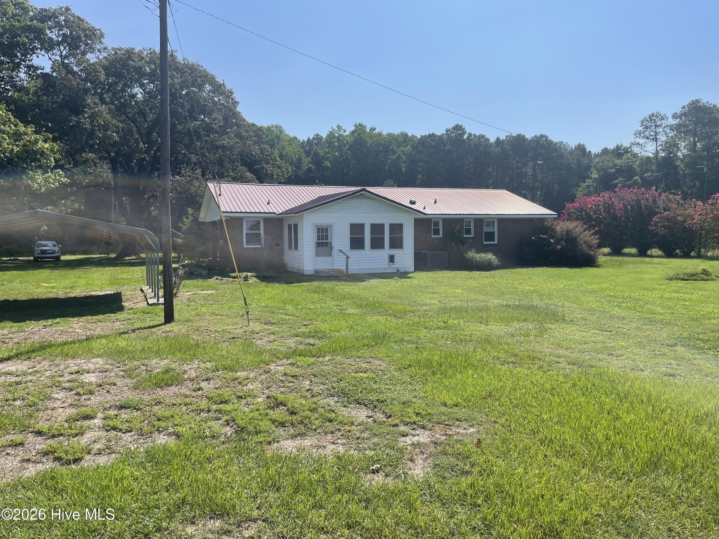 633 Beasleys Road Warsaw, NC 28398 - Photo 3 of 10 Gallery Image 3