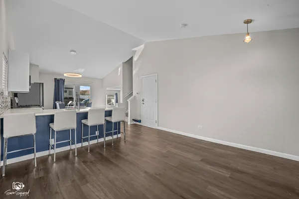 $350,000 | 905 Mission Boulevard, Joliet, IL 60436