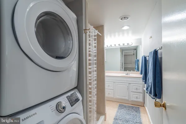 $3,795 | 1245 13th Street Northwest, Unit 103, Washington, DC 20005