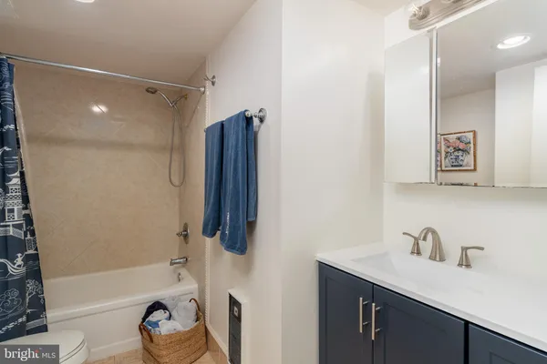 $3,795 | 1245 13th Street Northwest, Unit 103, Washington, DC 20005