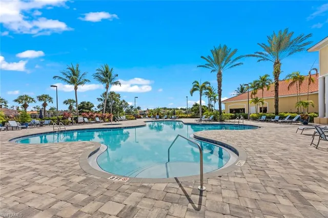 $592,900 | 9044 Astonia Way, Estero, FL 33967