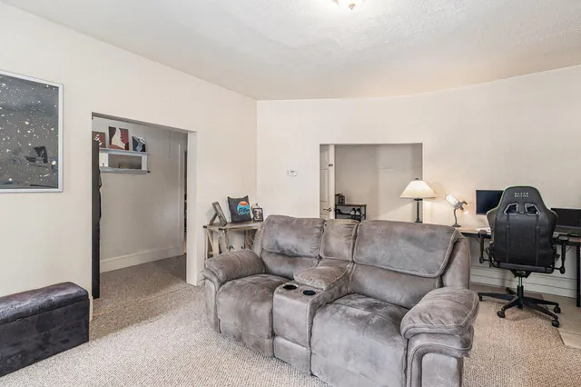 $450,000 | 210 North Lavinia Street, Ludington, MI 49431