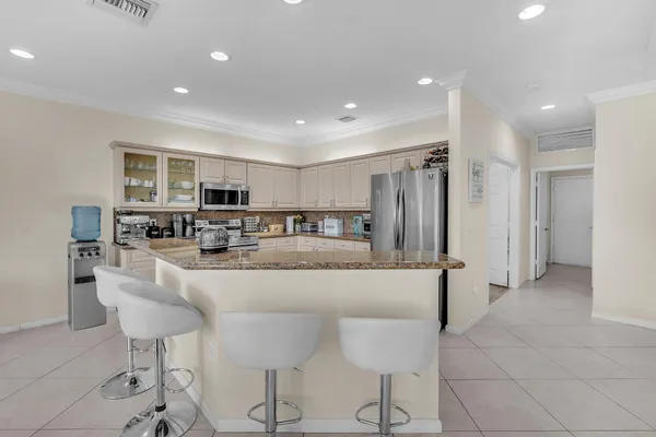 $6,900 | 16389 Southwest 31st Street, Miramar, FL 33027