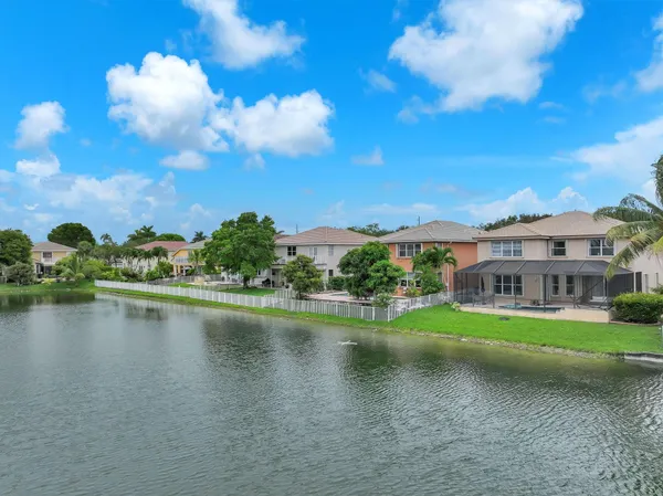 $6,900 | 16389 Southwest 31st Street, Miramar, FL 33027