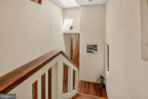 $2,000,000 | 3439 Malbrook Drive, Falls Church, VA 22044