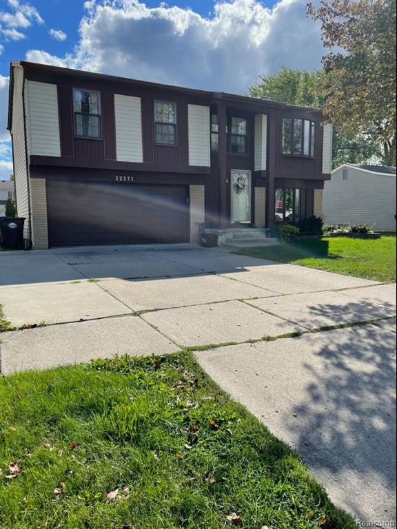 22271 Derby Road Woodhaven, MI 48183 - Photo 3 of 23