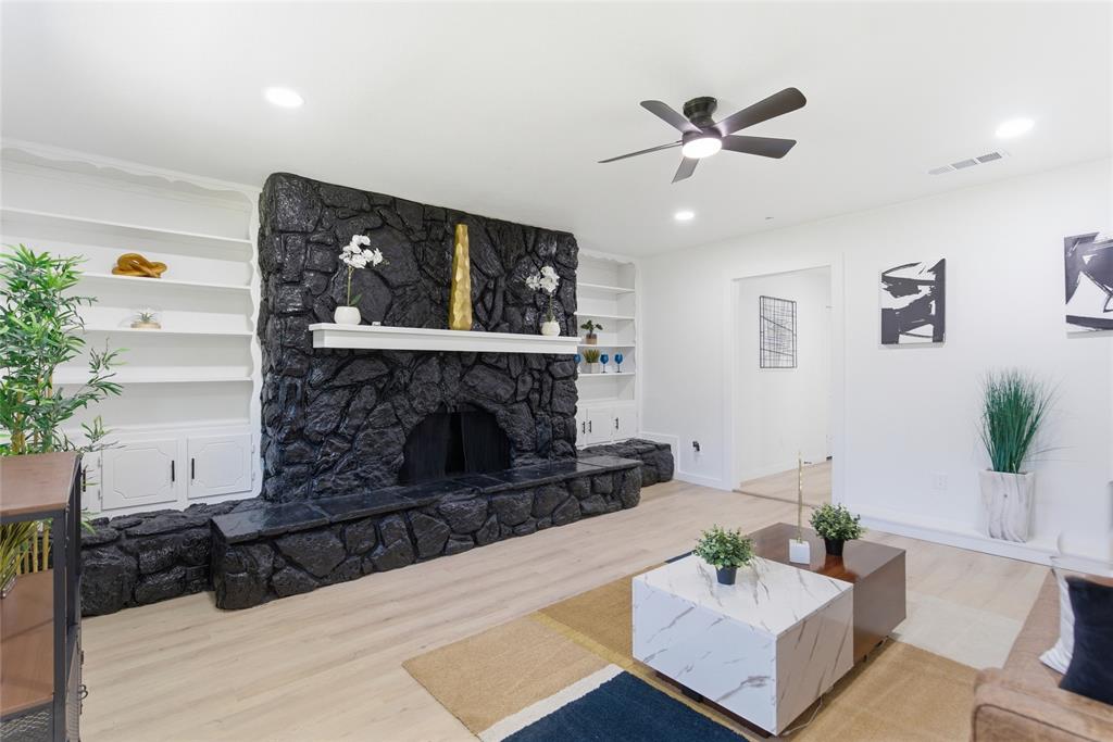 4474 Burke Road Fort Worth, TX 76119 - Photo 11 of 38