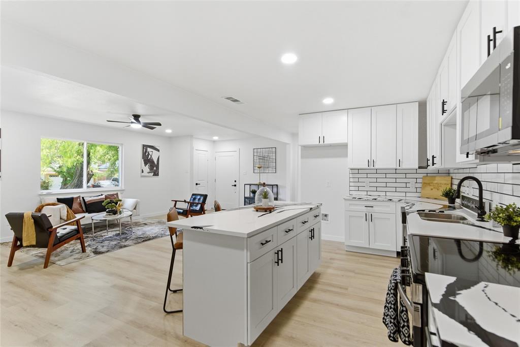 4474 Burke Road Fort Worth, TX 76119 - Photo 18 of 38