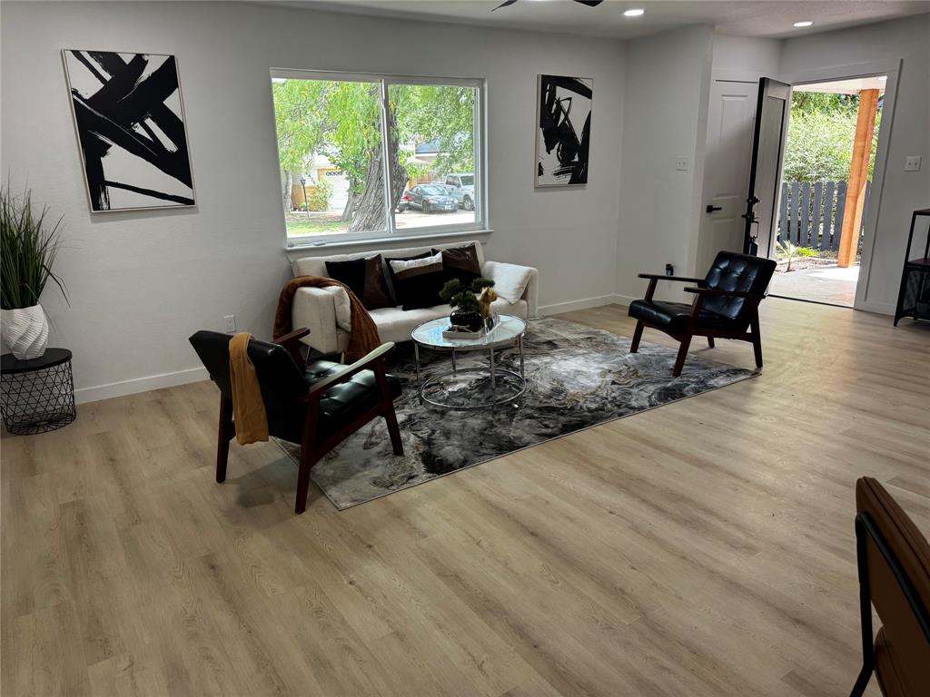 4474 Burke Road Fort Worth, TX 76119 - Photo 26 of 38