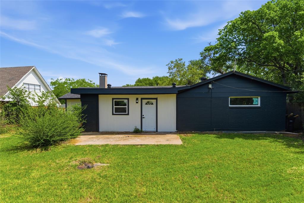 4474 Burke Road Fort Worth, TX 76119 - Photo 29 of 38