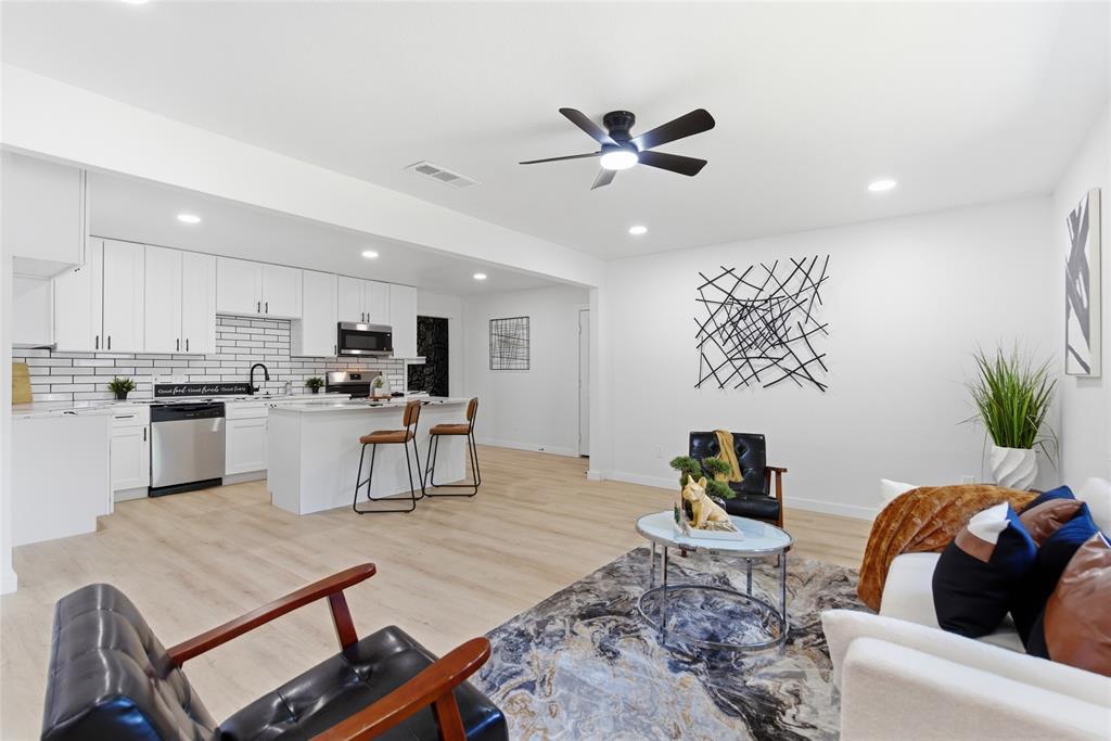 4474 Burke Road Fort Worth, TX 76119 - Photo 35 of 38