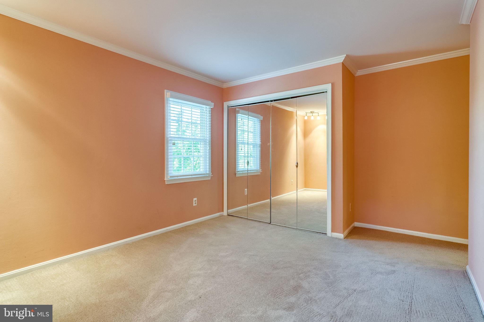 3031 Hunt Road Oakton, VA 22124 - Photo 21 of 39 Gallery Image 21