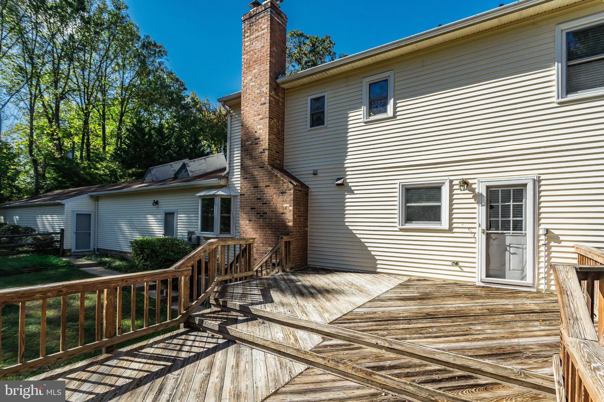 3031 Hunt Road Oakton, VA 22124 - Photo 34 of 39 Gallery Image 34