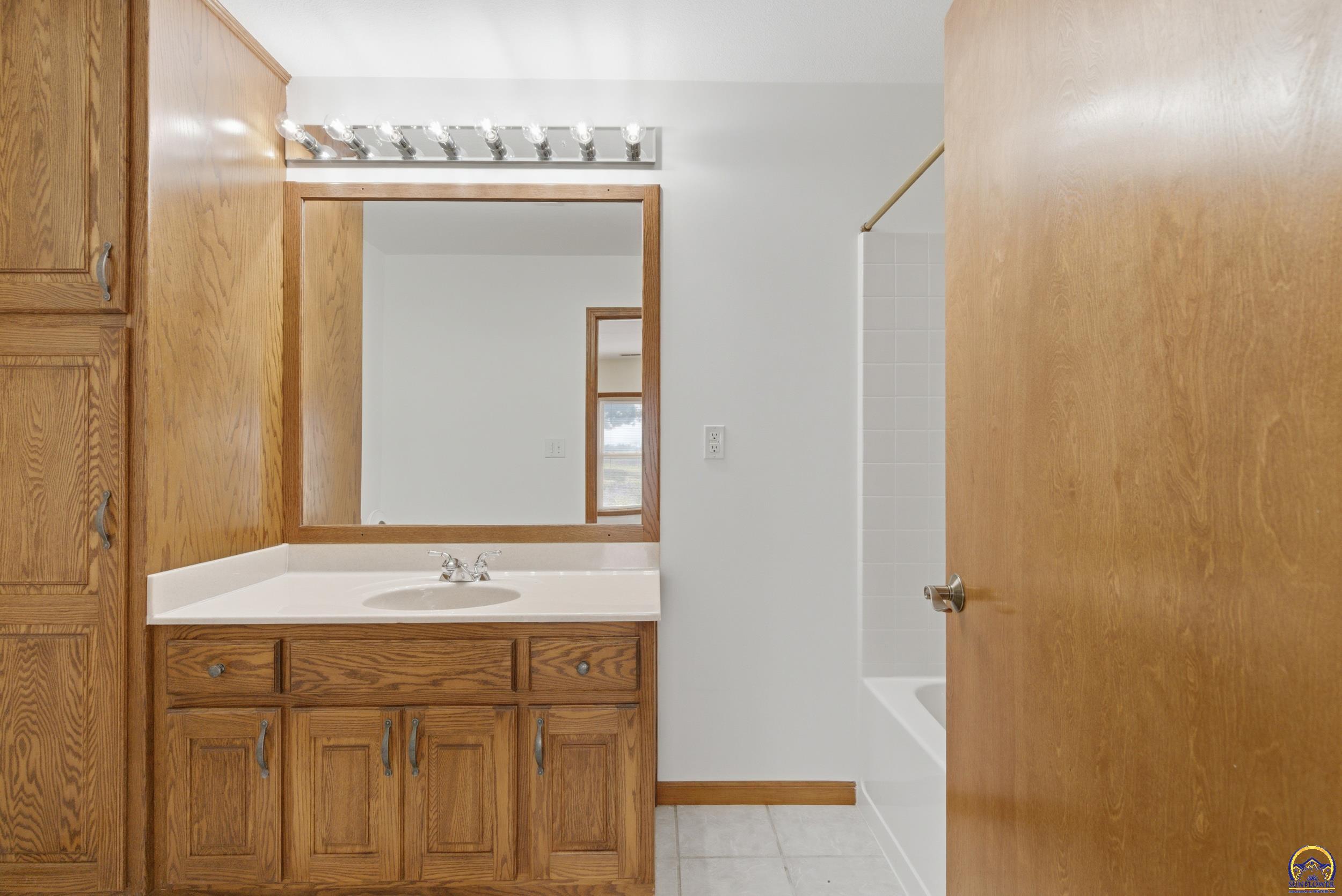 1135 Southwest West Union Road Topeka, KS 66615 - Photo 15 of 48 Gallery Image 15