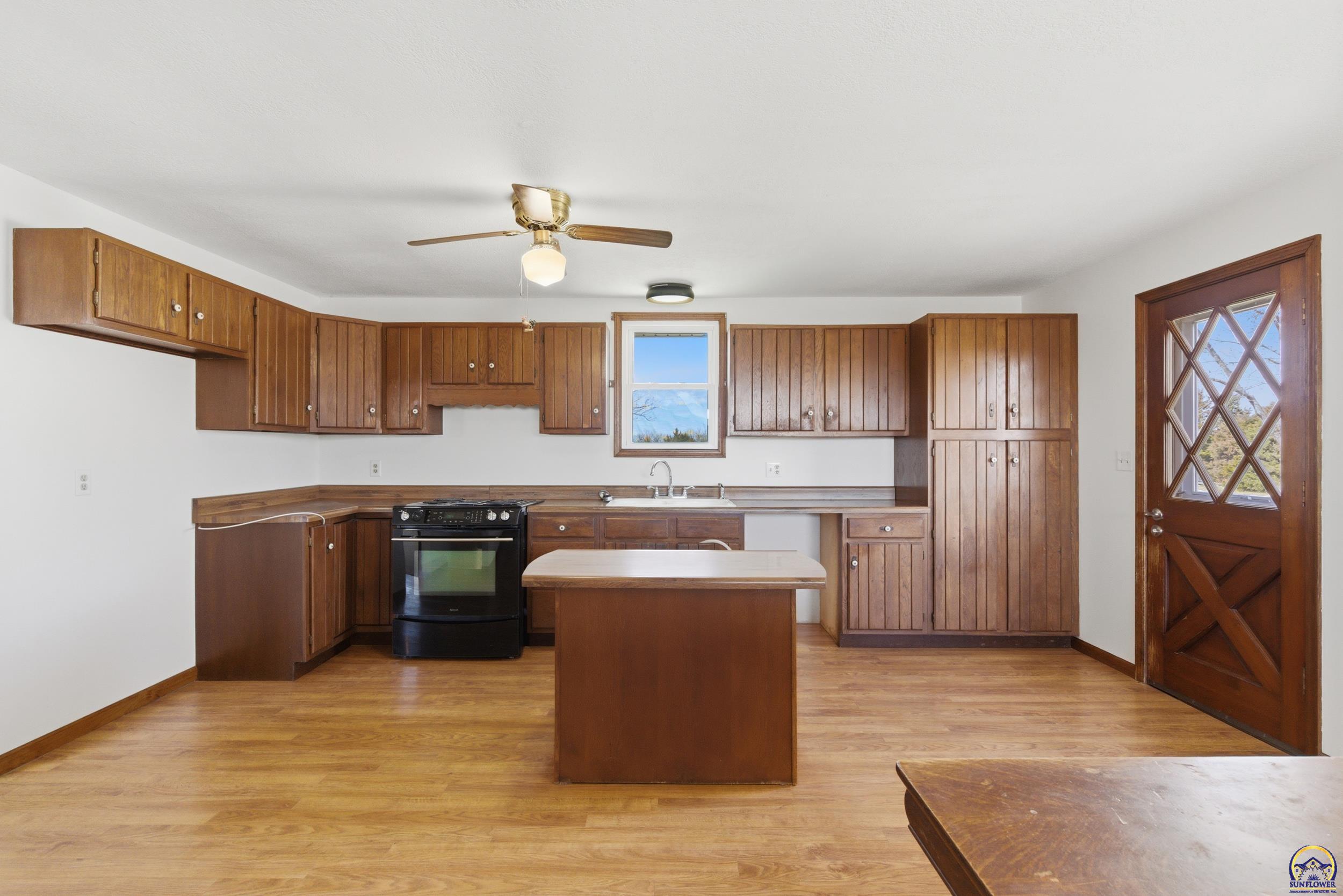 1135 Southwest West Union Road Topeka, KS 66615 - Photo 28 of 48 Gallery Image 28