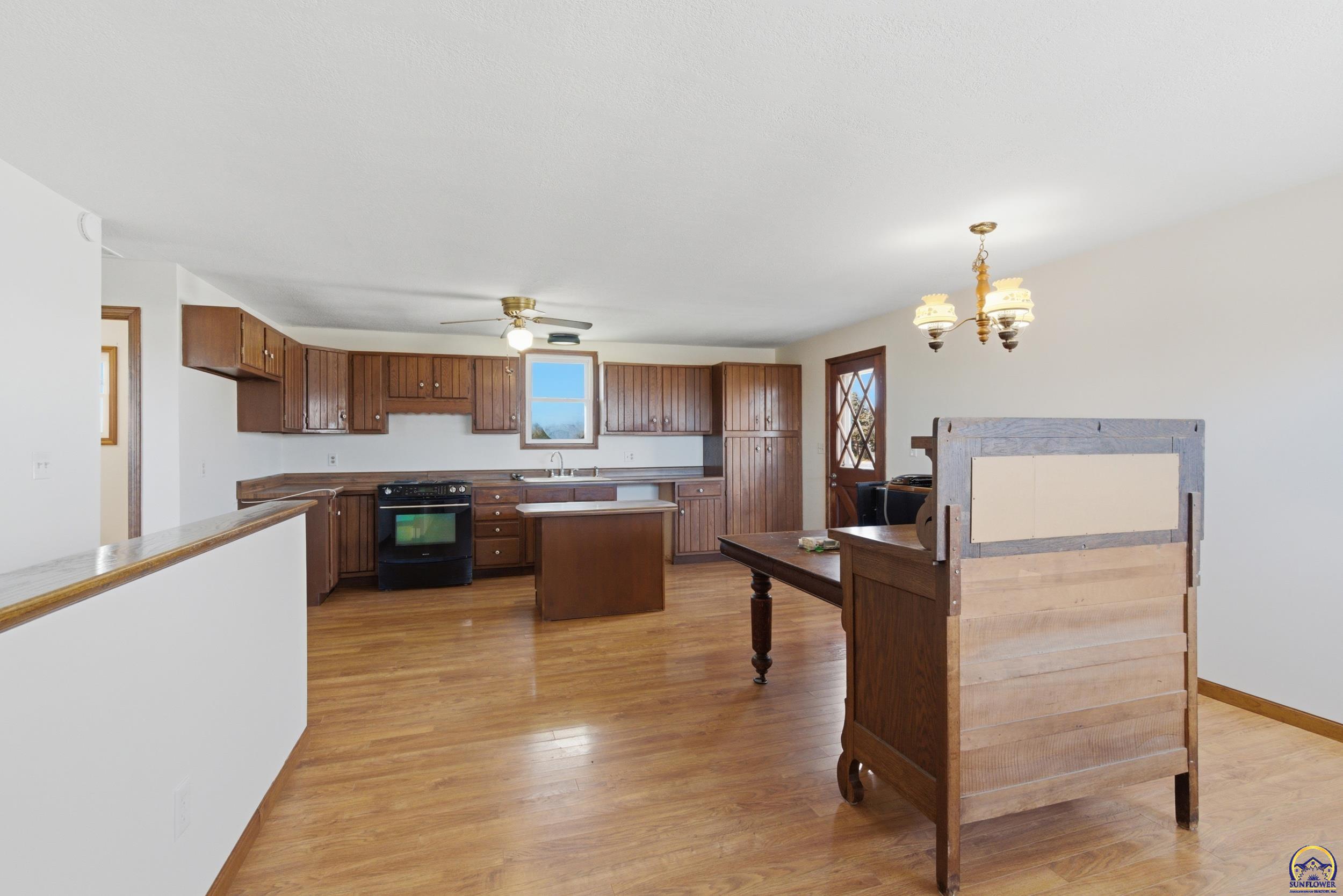 1135 Southwest West Union Road Topeka, KS 66615 - Photo 30 of 48 Gallery Image 30
