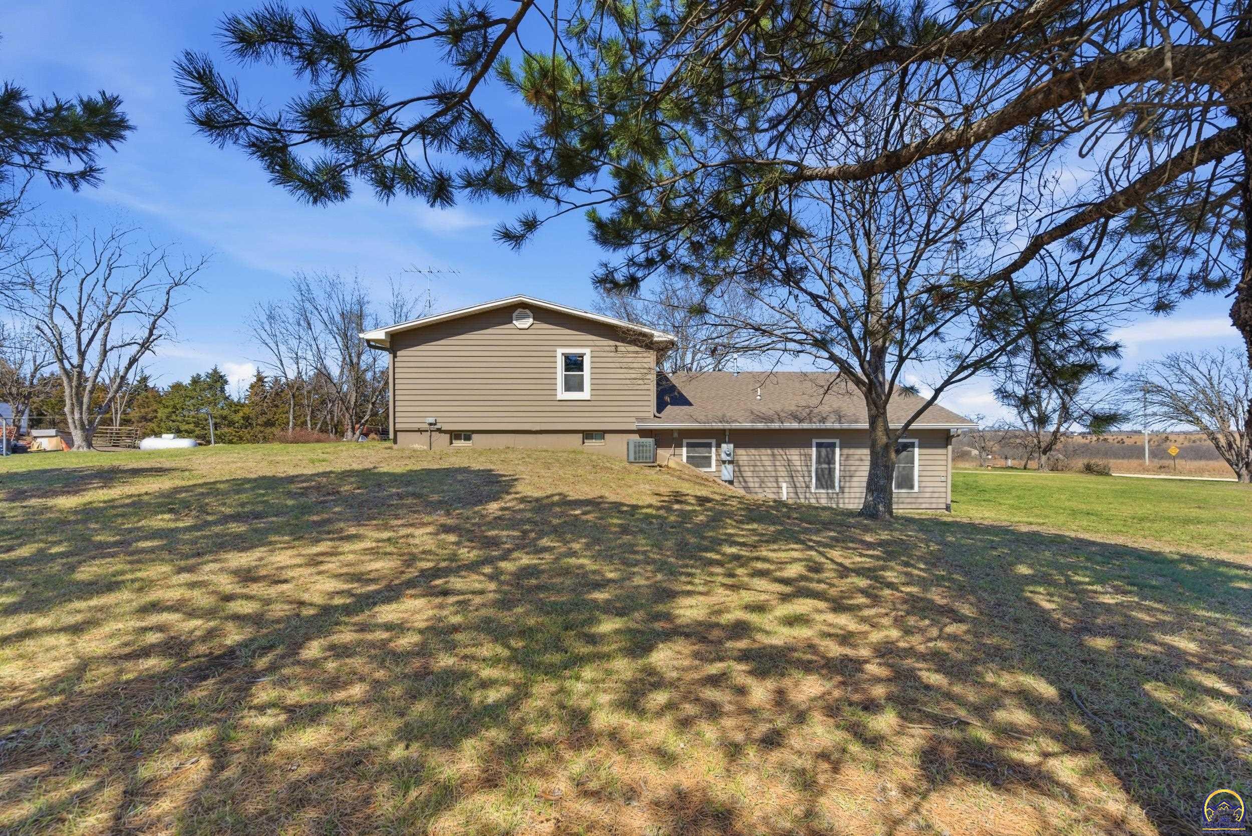 1135 Southwest West Union Road Topeka, KS 66615 - Photo 39 of 48 Gallery Image 39