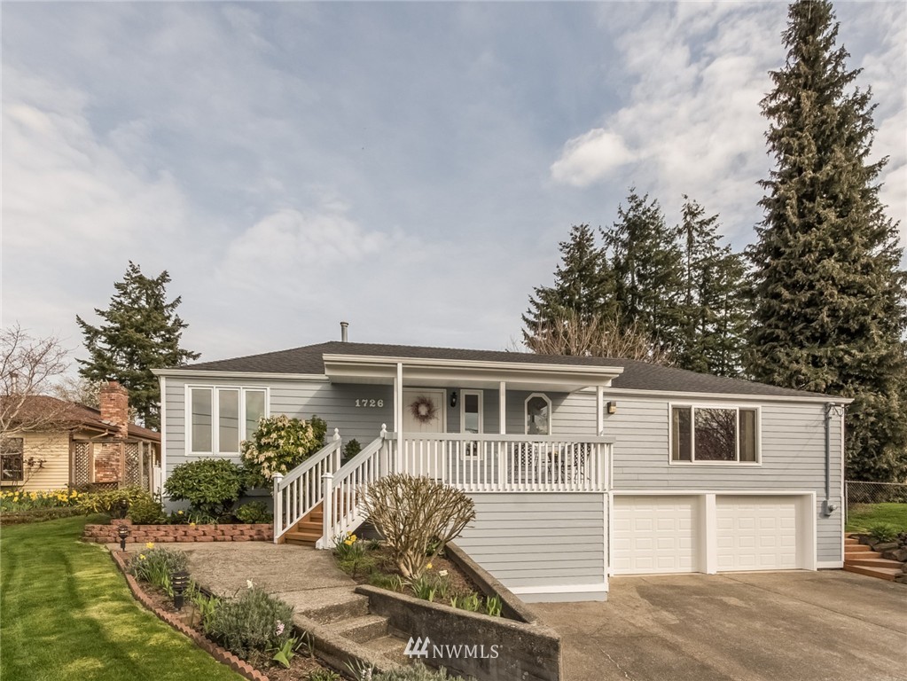 1726 Shattuck Avenue South Renton, WA 98055 - Photo 1 of 25 Gallery Image 1