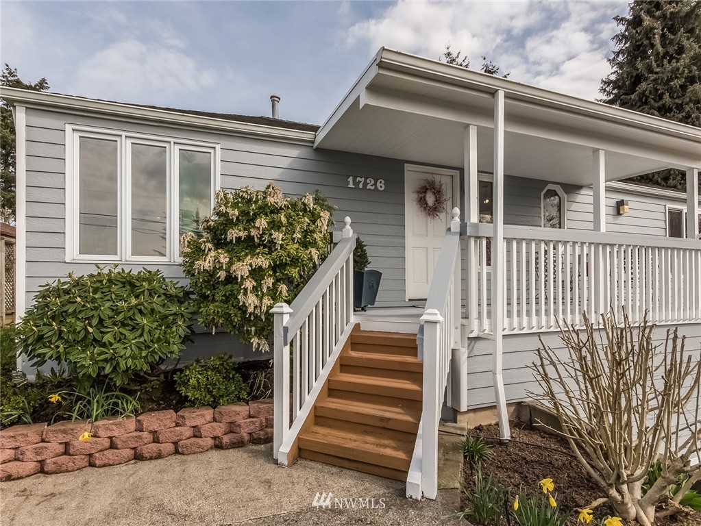 1726 Shattuck Avenue South Renton, WA 98055 - Photo 2 of 25 Gallery Image 2