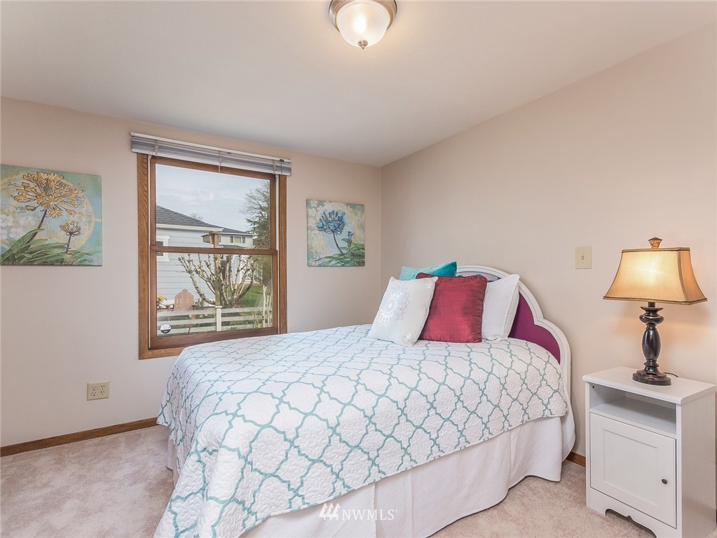 1726 Shattuck Avenue South Renton, WA 98055 - Photo 12 of 25 Gallery Image 12