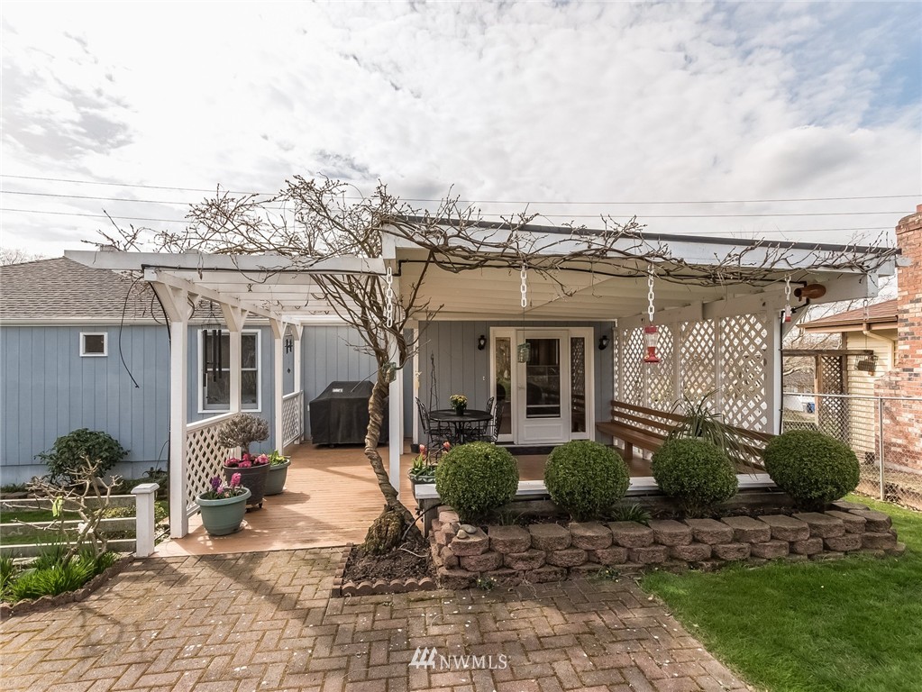 1726 Shattuck Avenue South Renton, WA 98055 - Photo 21 of 25 Gallery Image 21