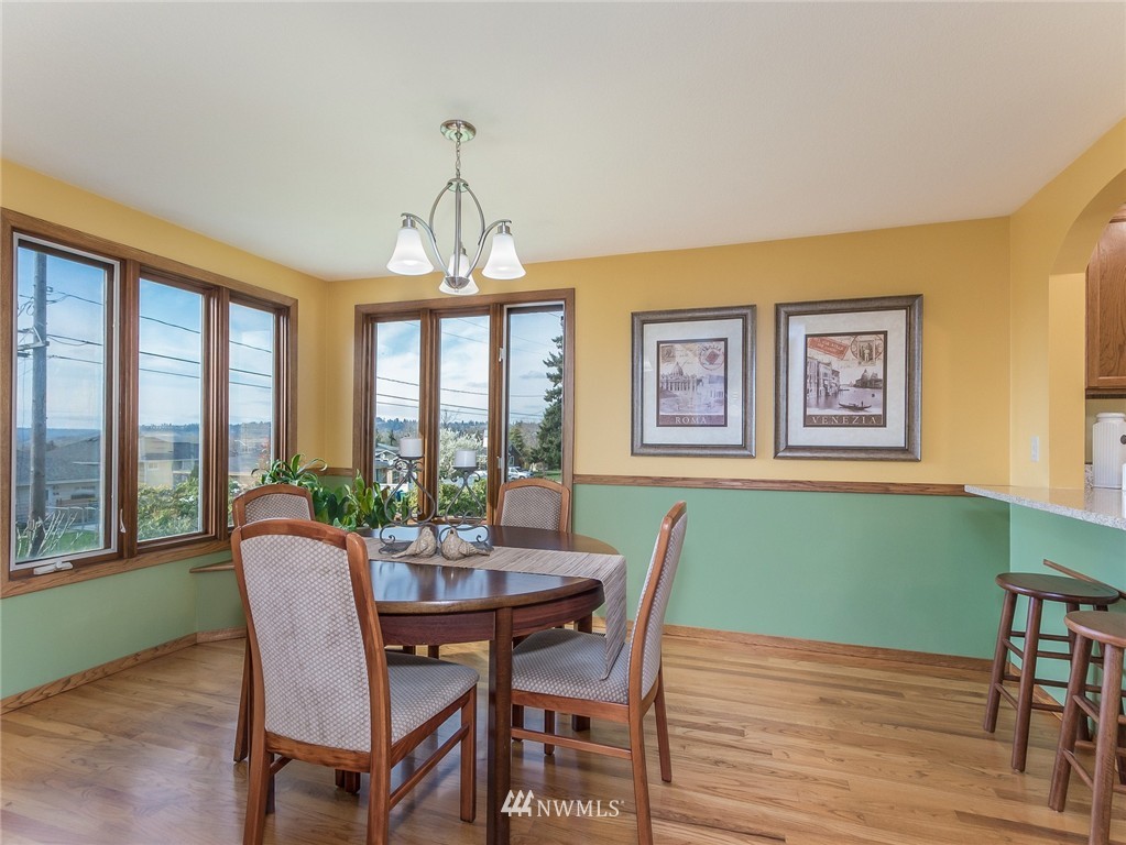 1726 Shattuck Avenue South Renton, WA 98055 - Photo 5 of 25 Gallery Image 5