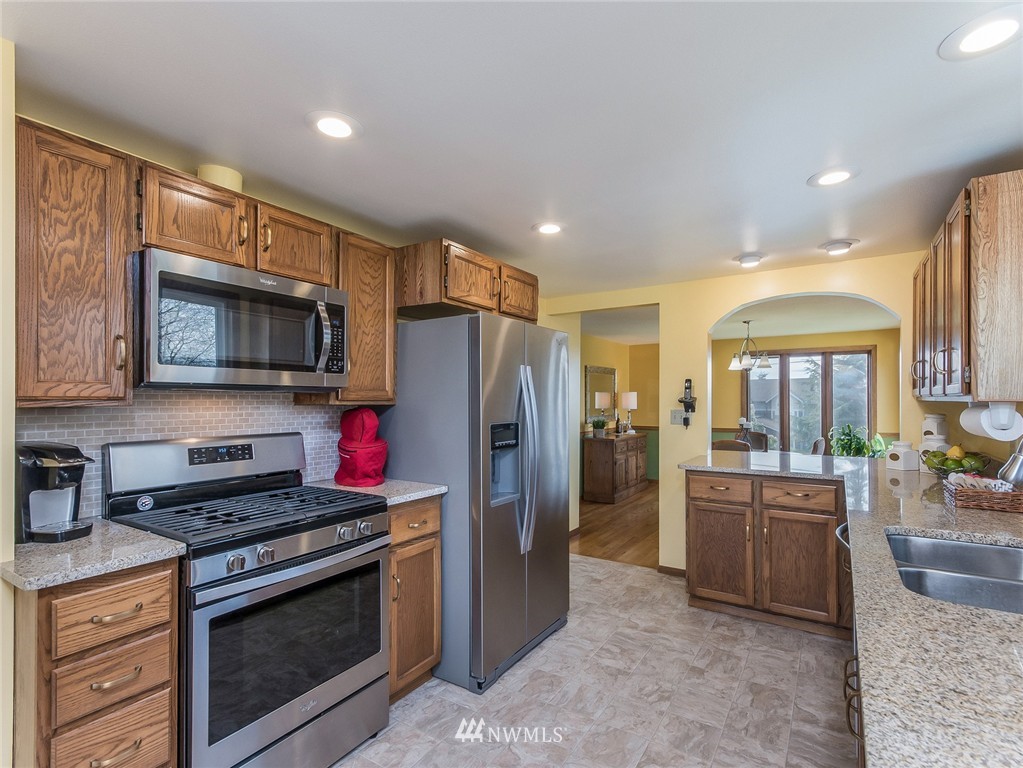 1726 Shattuck Avenue South Renton, WA 98055 - Photo 8 of 25 Gallery Image 8