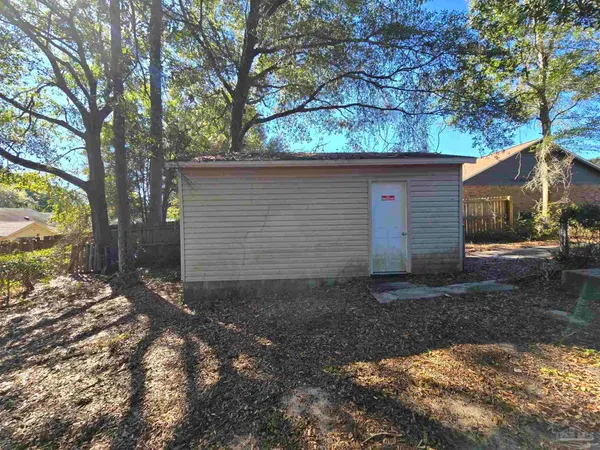$229,900 | 4621 Centerpointe Drive, Pensacola, FL 32514