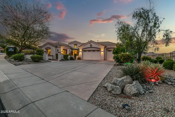 $1,075,000 | 9762 East Inglewood Circle, Mesa, AZ 85207