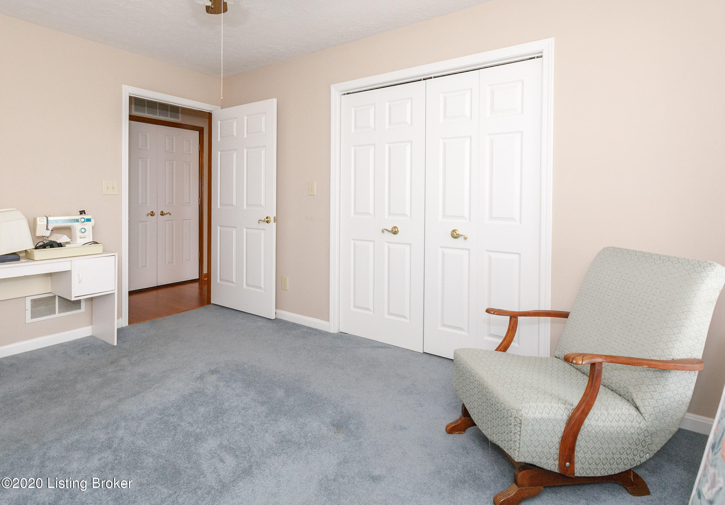 2974 Zoneton Road Shepherdsville, KY 40165 - Photo 18 of 45 0022