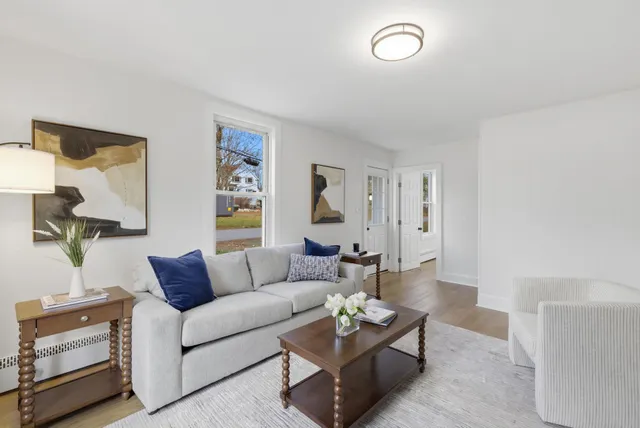 $499,000 | 1 Pleasant Street, Merrimack, NH 03054