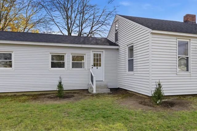 $499,000 | 1 Pleasant Street, Merrimack, NH 03054