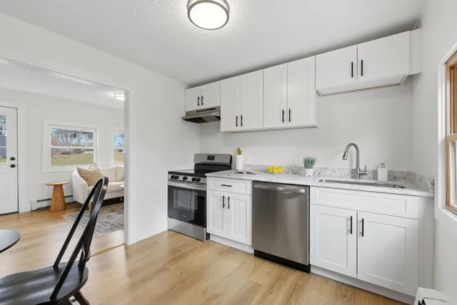 $499,000 | 1 Pleasant Street, Merrimack, NH 03054