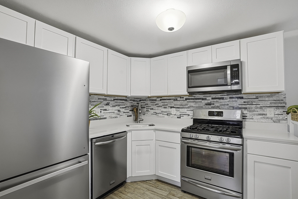 157 Leland Farm Road, Unit 157 Ashland, MA 01721 - Photo 11 of 27