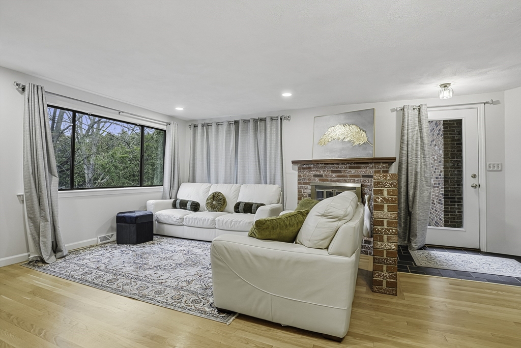 157 Leland Farm Road, Unit 157 Ashland, MA 01721 - Photo 8 of 27