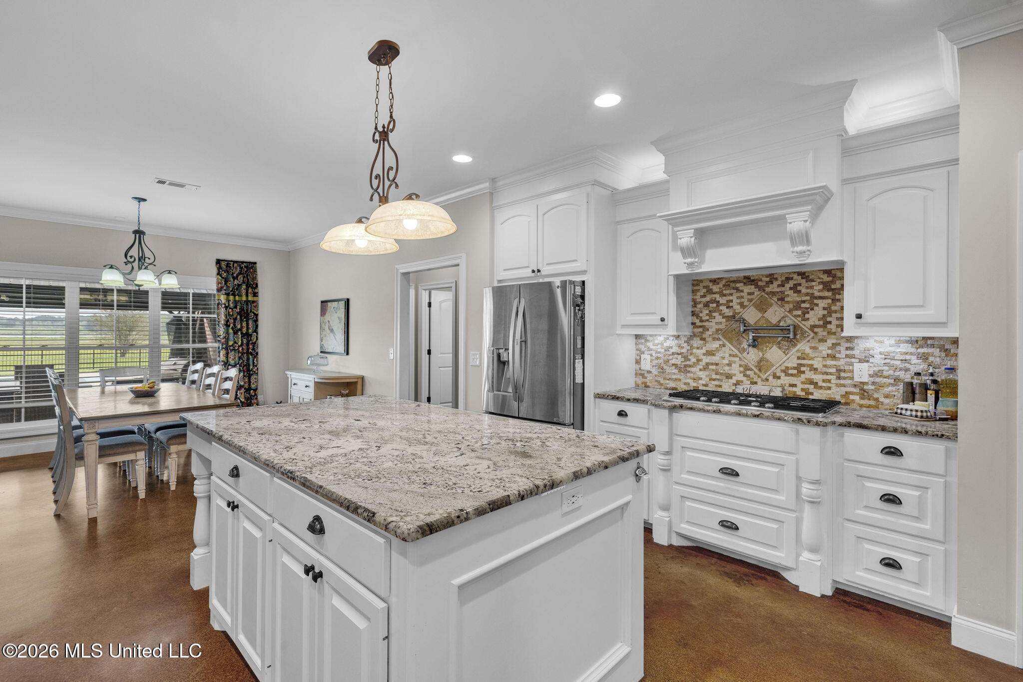 712 Leesburg Road Pelahatchie, MS 39145 - Photo 12 of 43 22-web-or-mls-712 Leesburg-23